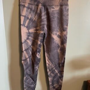 Aerie Tie-Dye Leggings - Brown and Gray